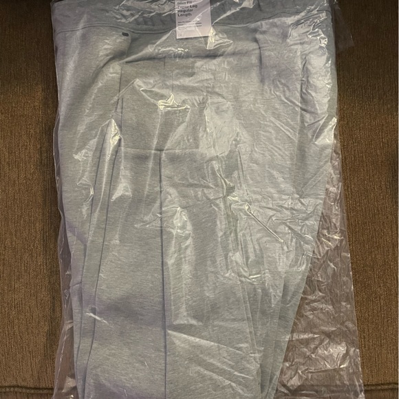 Nike Fleece Pants - Picture 2 of 3